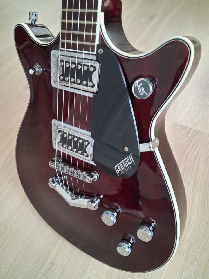 Gretsch G5222 EMTC D. Jet BT V-St. WLN - Año 2022