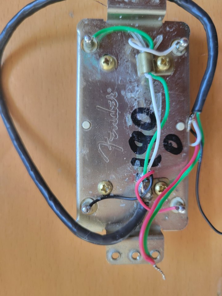 Pastilla Humbucker Fender Stratocaster humbucker Player Series Alnico II (ENVÍO INCLUIDO) de segunda mano · Foto 4 de 6 · Lugo · 40 €