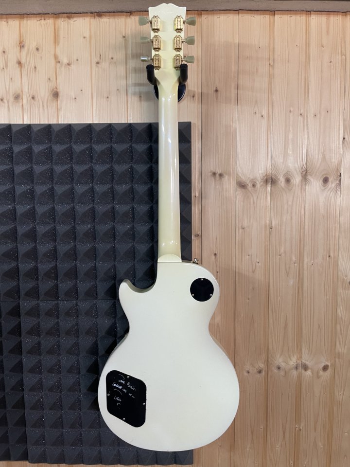 Gibson Les Paul Studio 2005 de segunda mano · Foto 4 de 10 · Madrid · 1000 €