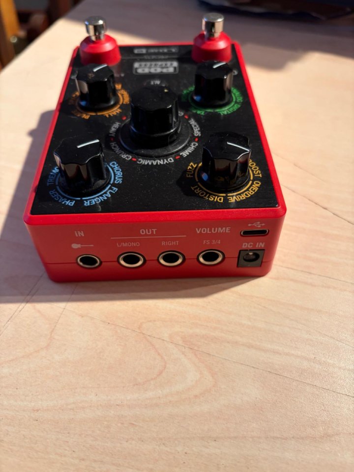 POD Express de Line 6 de segunda mano · Foto 3 de 5 · Zaragoza · 75 €
