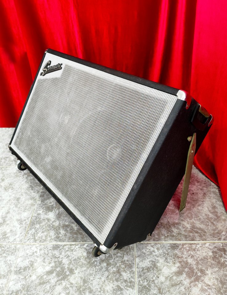 ♦ Sinmarc Bassman 212 Año 1965 ♦