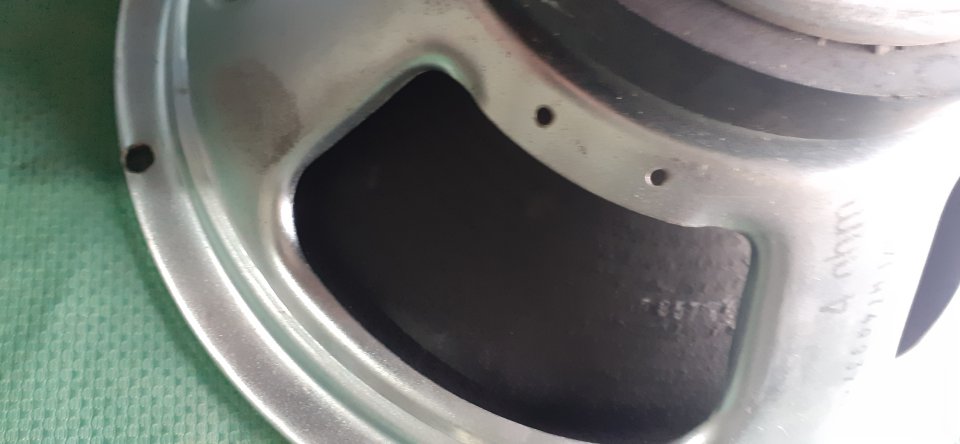 Altavoz Celestion UK Marshall Gold Back 12"100w 4ohmios