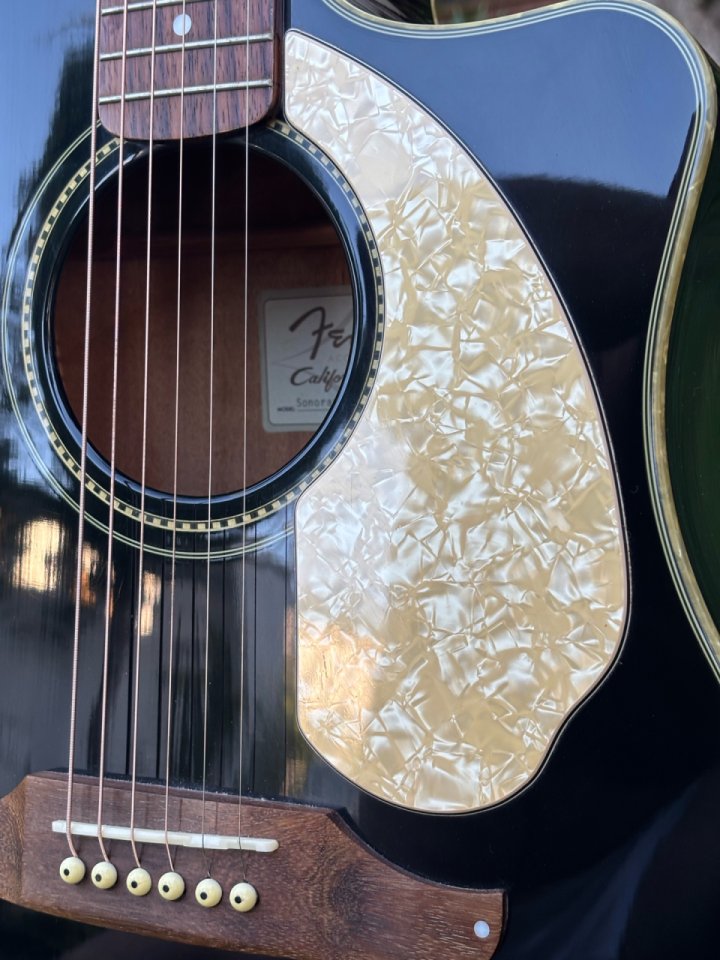 Fender Sonoran SCE BK California Series de segunda mano · Foto 9 de 10 · Tarragona · 240 €