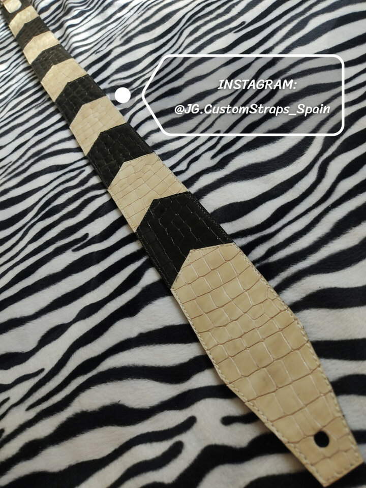 Correa Cocodrilo charol 100% cuero guitarra bajo