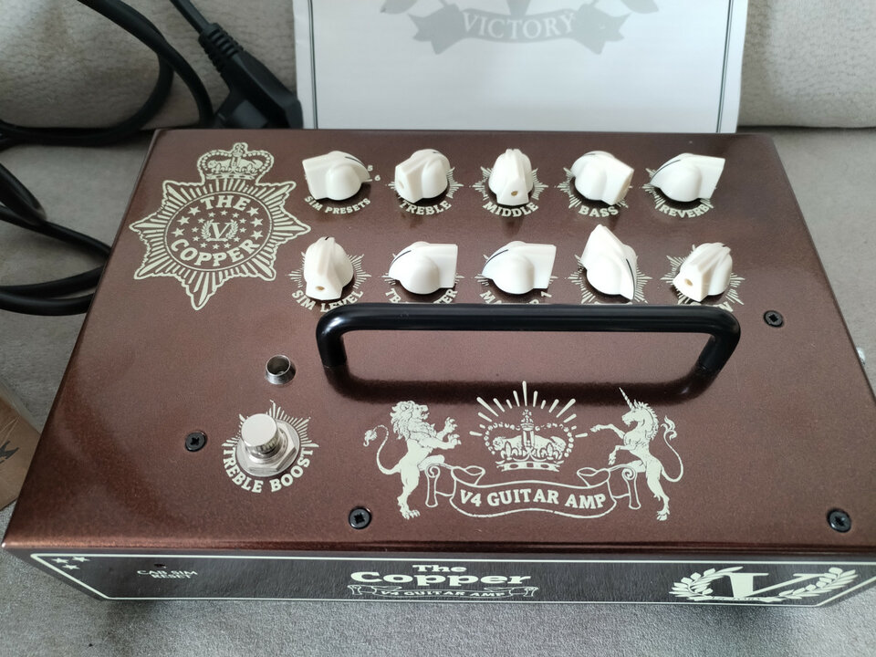 Vendo o cambio Victory V4 The Copper Power Amp + valvulas extra