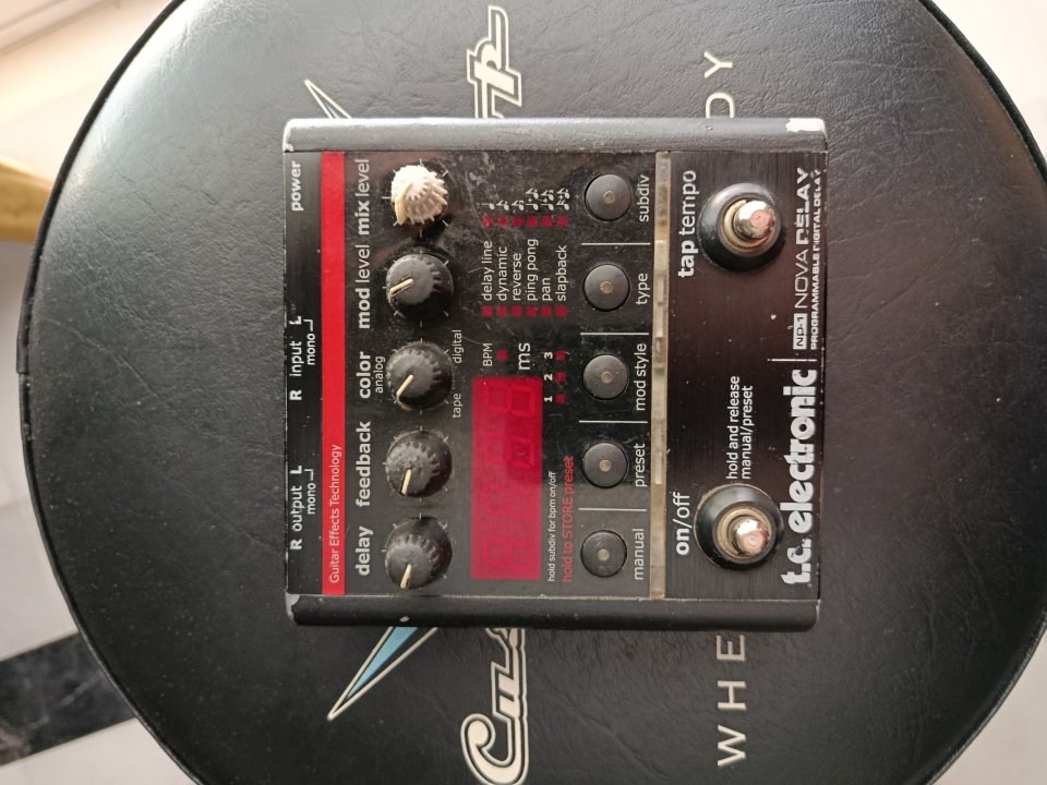 T.C. Electronic Nova Delay de segunda mano · Foto 1 de 3 · Málaga · 65 €