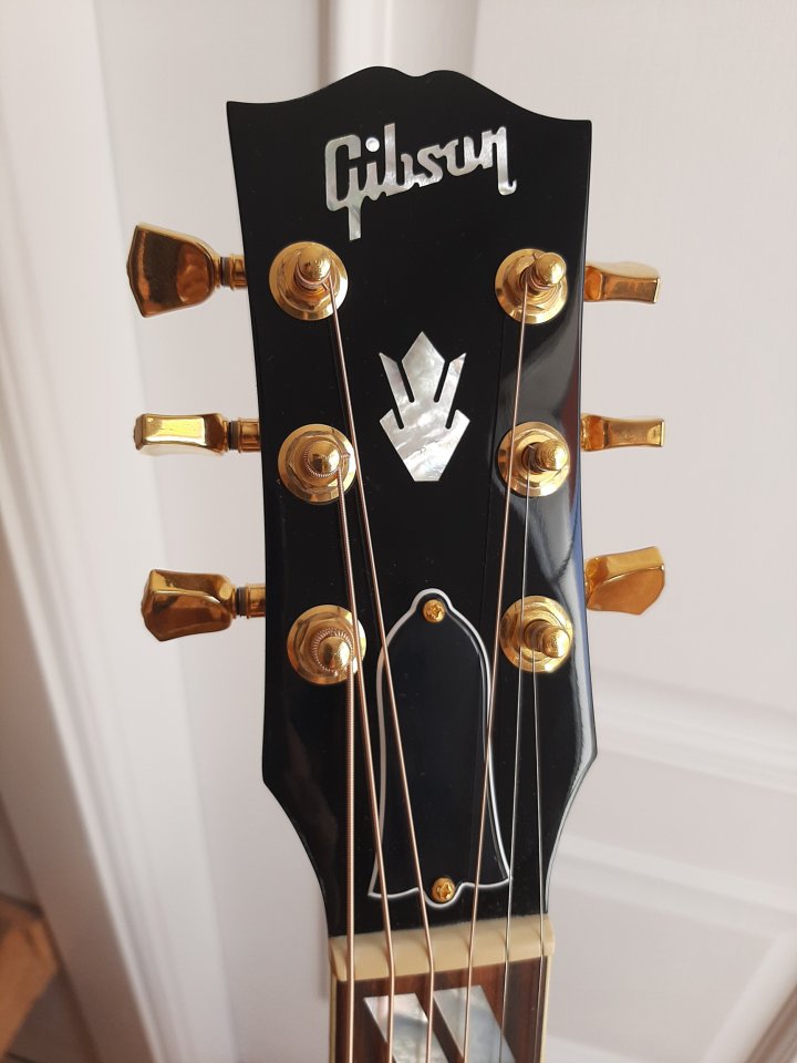 Gibson Custom Shop Koa Hummingbird de segunda mano · Foto 5 de 10 · Málaga