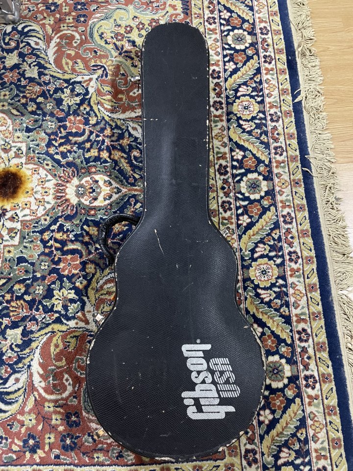 Gibson Les Paul Studio 2005 de segunda mano · Foto 10 de 10 · Madrid · 1000 €