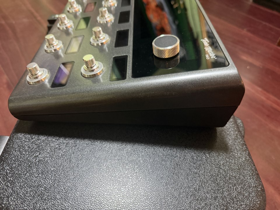 Fender Tone Master Pro + Mission SP1-TMP + Hard Case Fender de segunda mano · Foto 4 de 7 · Madrid · 1550 €