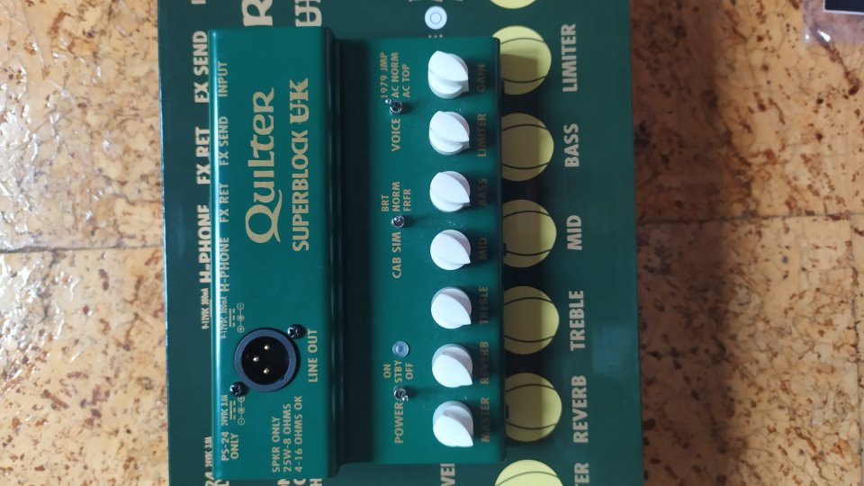 Quilter Superblock UK. También cambio