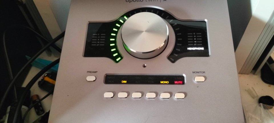 Universal Audio Apollo twin x de segunda mano · Foto 2 de 6 · Guadalajara · 800 €