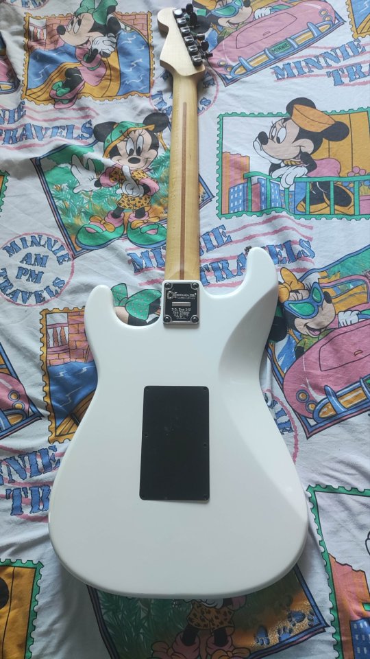 CHARVEL PRO MOD SOCAL de segunda mano · Foto 5 de 9 · Barcelona · 500 €