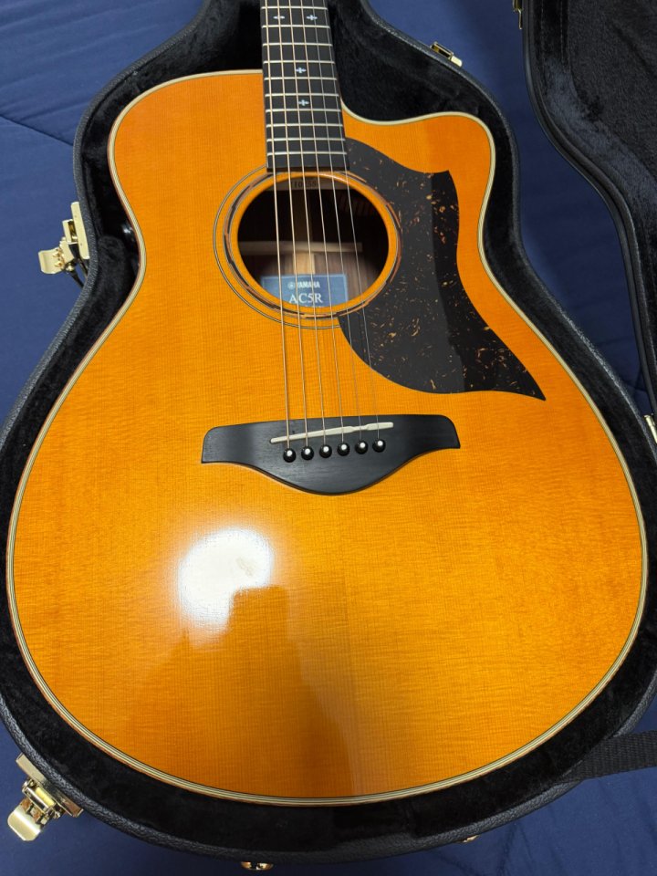 Yamaha AC5R de segunda mano · Foto 2 de 7 · Pontevedra · 1000 €