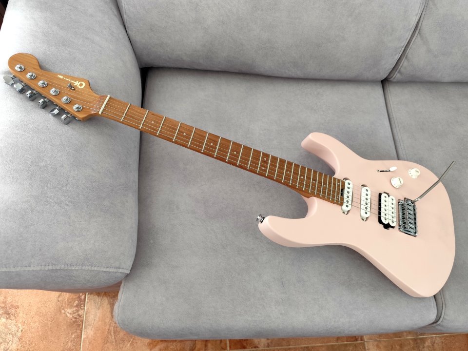Charvel DK24 Shell Pink