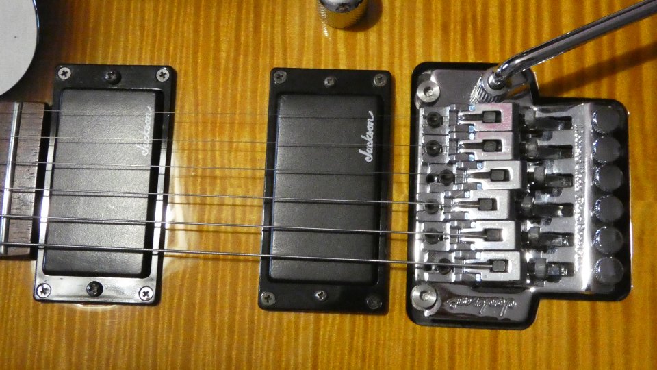 Guitarra Jackson JS32R Dinky