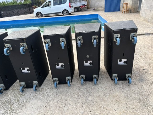 8 Cajas Medios Agudos Tecnare L2122LT de segunda mano · Foto 6 de 9 · Murcia · 500 €