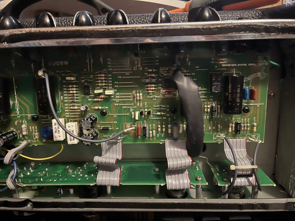 Fender Hot Rod Deluxe con mejoras