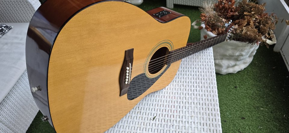 Yamaha Electroacústica