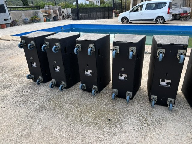 8 Cajas Medios Agudos Tecnare L2122LT de segunda mano · Foto 7 de 9 · Murcia · 500 €