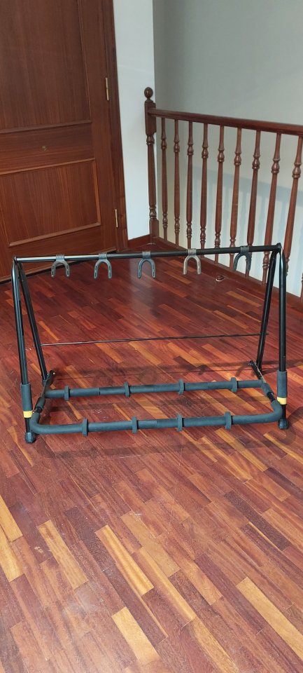 Soportes 5 guitarras