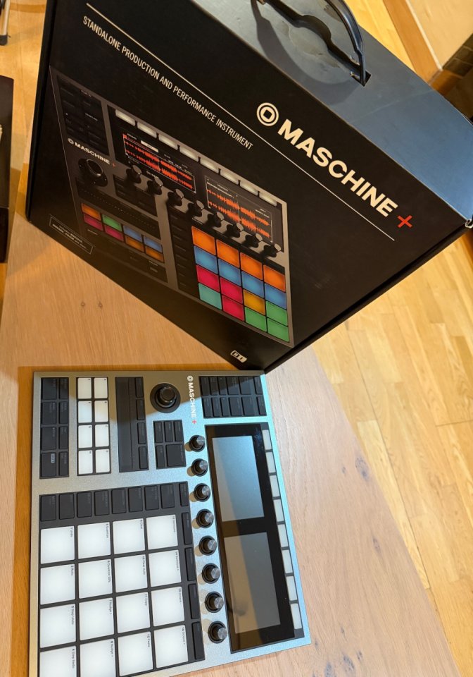 Native Instruments Maschine+ Standalone