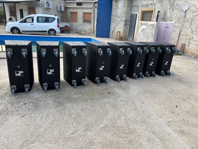 8 Cajas Medios Agudos Tecnare L2122LT de segunda mano · Foto 8 de 9 · Murcia · 500 €