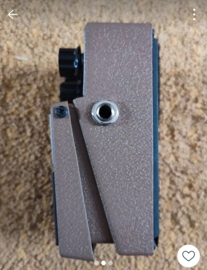 Pedal guitarra Boss FRV-1 Fender Reverb '63 de segunda mano · Foto 2 de 4 · Madrid · 150 €