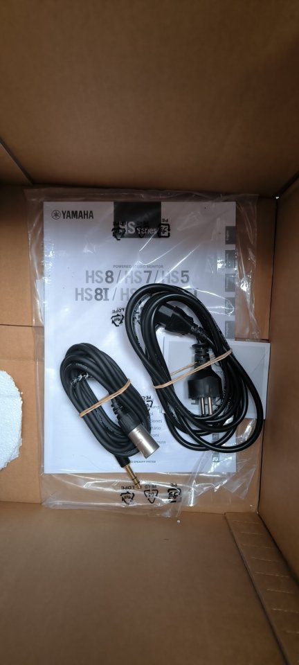 Monitores de estudio Yamaha HS7