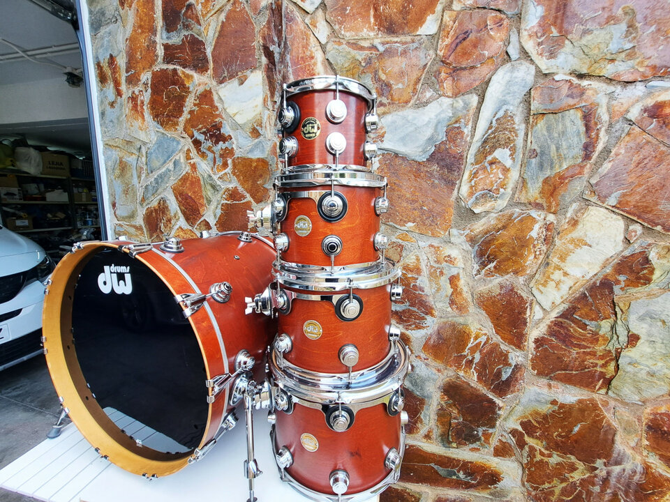 DW Collectors satin oil cherry de segunda mano · Foto 2 de 10 · Barcelona · 2750 €