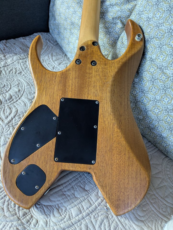 Ibanez Voyager RBM10 coreana, 1995