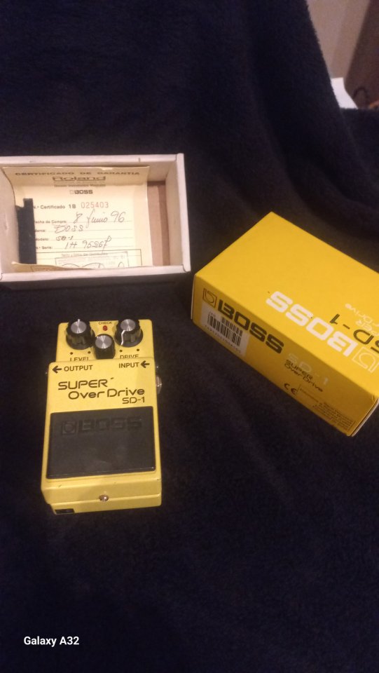 Boss super overdrive SD1