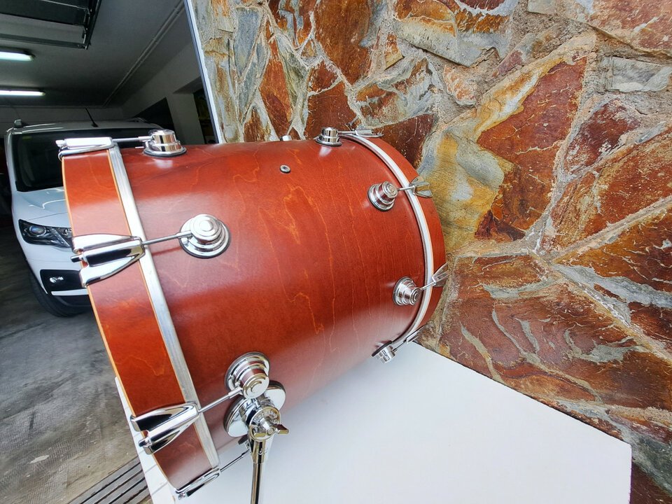 DW Collectors satin oil cherry de segunda mano · Foto 5 de 10 · Barcelona · 2750 €