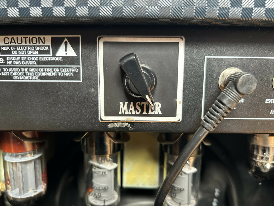 Ampeg JET J20 HandWire (Cableado a mano)