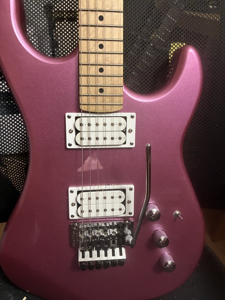 KramerGuitars pacer de segunda mano · Foto 1 de 5 · Palencia · 280 €