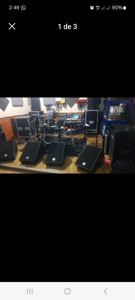 Equipo de monitores HK