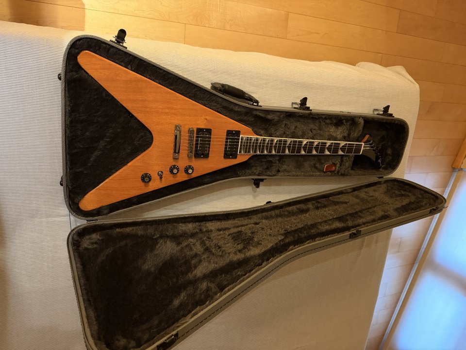 Guitarra Gibson Dave Mustaine Flying V AN de segunda mano · Foto 1 de 6 · Valencia · 1800 €
