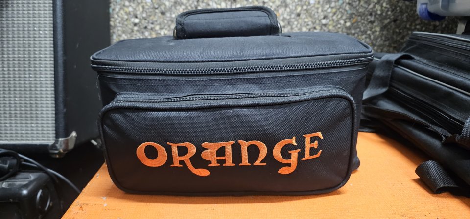Orange Terror Bass de segunda mano · Foto 5 de 5 · Madrid · 500 €
