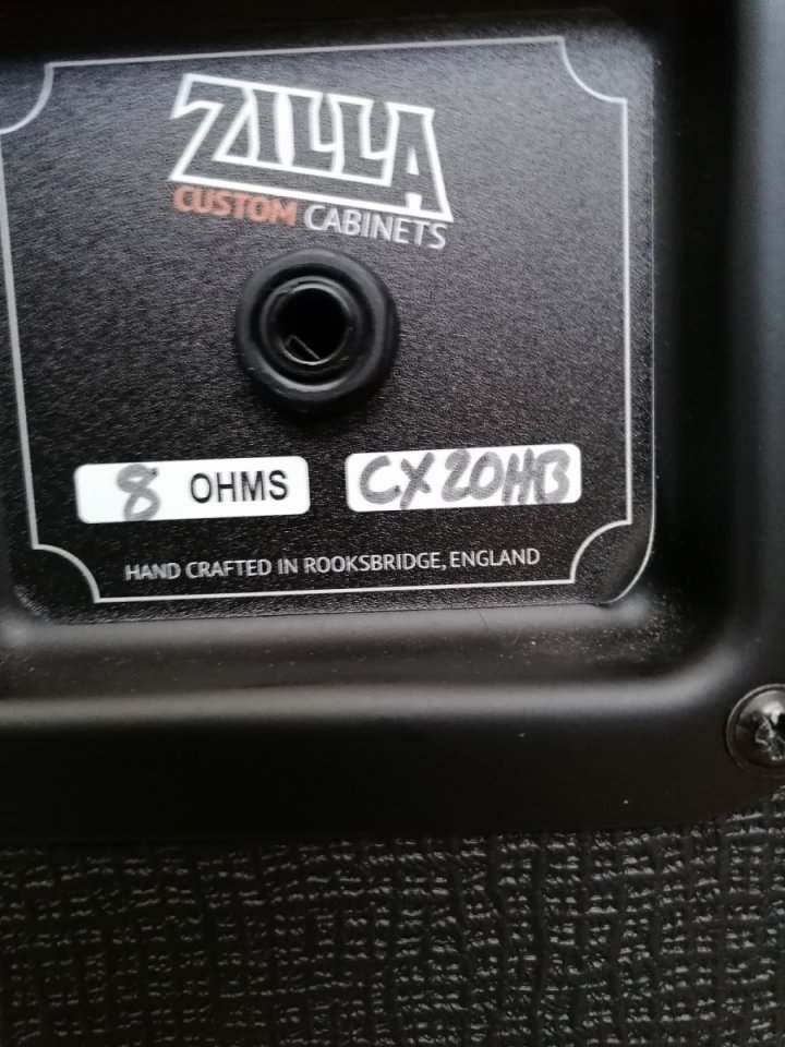 Zilla Mini Modern 1x12" Celestion G12-35XC (Legacy) RESERVADO