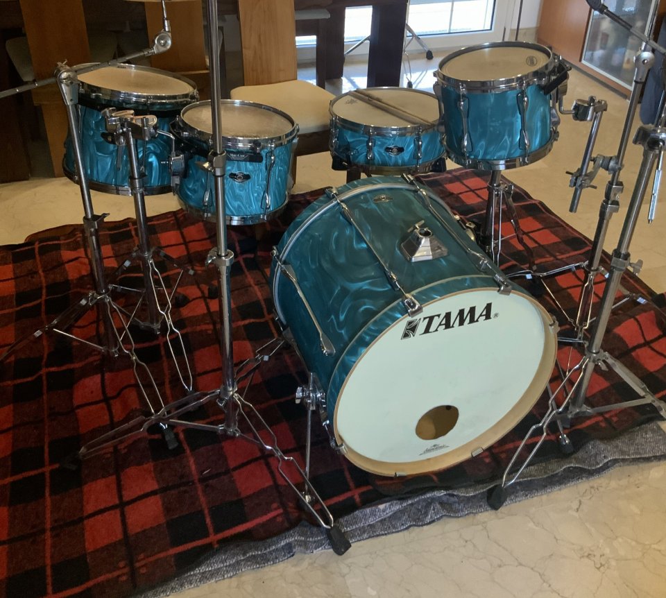 TAMA Superstar EFX completa + Iron Cobra 900 + herrajes + platos + fundas de segunda mano · Foto 1 de 10 · Madrid · 2150 €