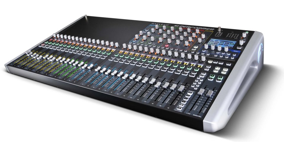Mesa de mezclas digital Soundcraft Si Performer 3 de segunda mano · Foto 1 de 4 · Lugo · 2500 €