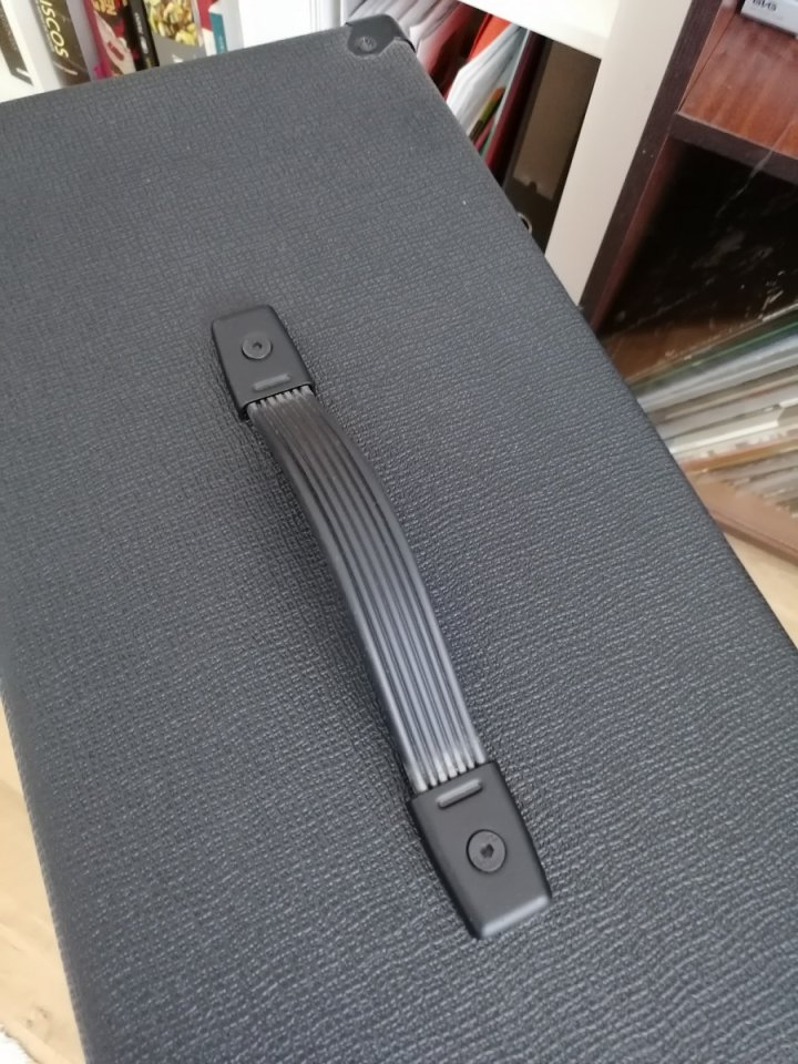 Zilla Mini Modern 1x12" Celestion G12-35XC (Legacy) RESERVADO