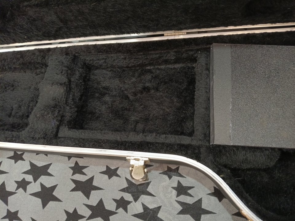 Estuche fender usa tipo pistola de segunda mano · Foto 5 de 8 · Barcelona · 150 €