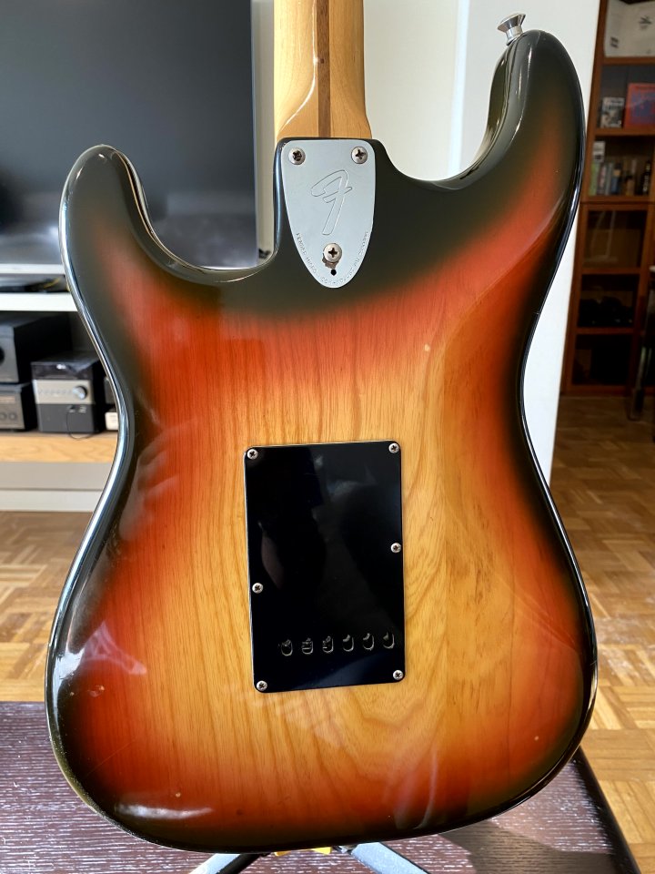 *RESERVADA* Fender Stratocaster '79 ¡3,6kg!