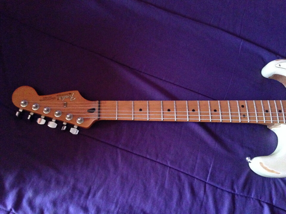 Fender 60th Anniversary Commemorative Standard Stratocaster 2006 Blizzard Pearl de segunda mano · Foto 3 de 5 · Madrid