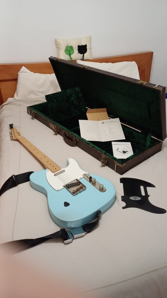 Guitarra Electrica Mayback Teleman T54 Caddy Blue Aged de segunda mano · Foto 1 de 8 · Madrid · 1200 €