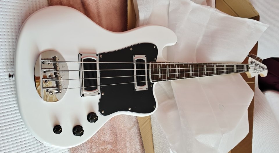 Lakland Skyline Decade. NUEVO, A ESTRENAR. de segunda mano · Foto 9 de 10 · Lugo · 1690 €