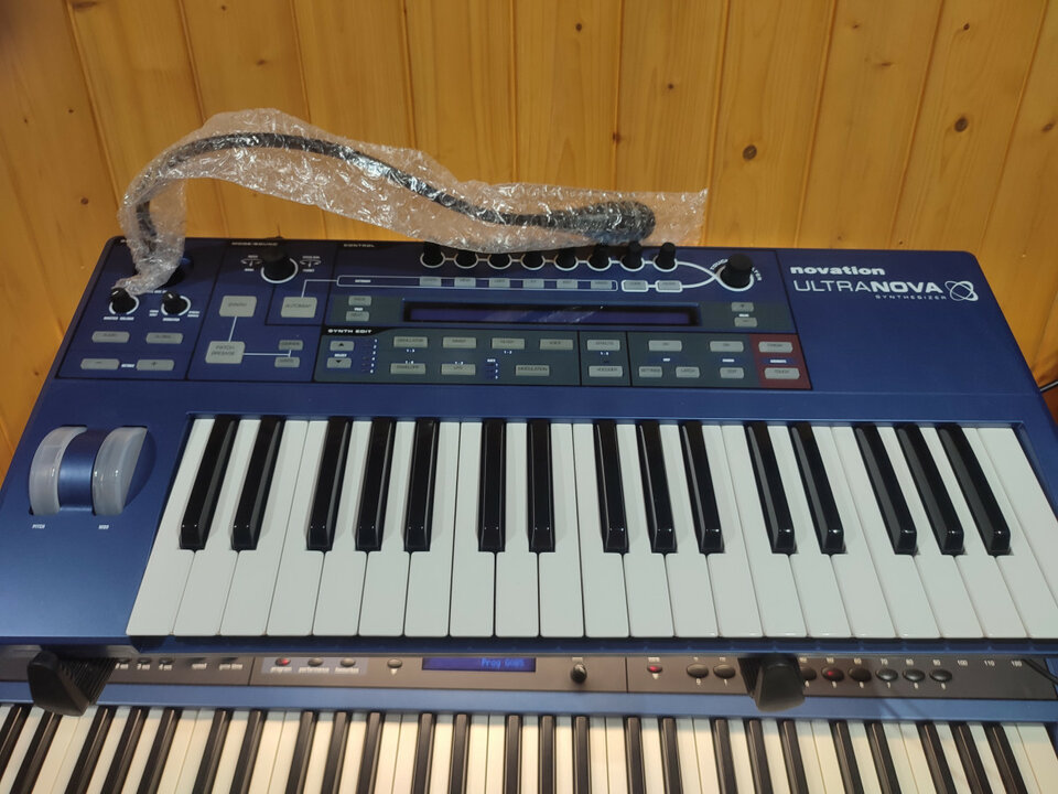 Novation Ultranova
