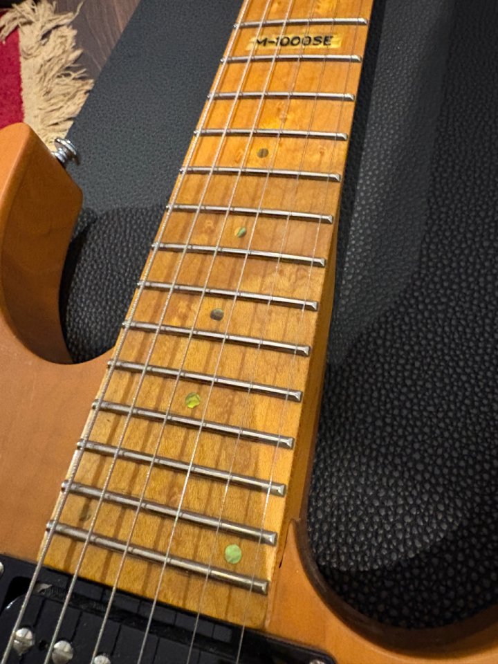 Guitarra ESP LTD M-1000SE de segunda mano · Foto 5 de 8 · Madrid · 750 €