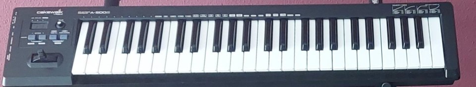 Yamaha Motif Rack ES + Plg150Ap +Plg150Vl+ MBC1 + Roland A-500S