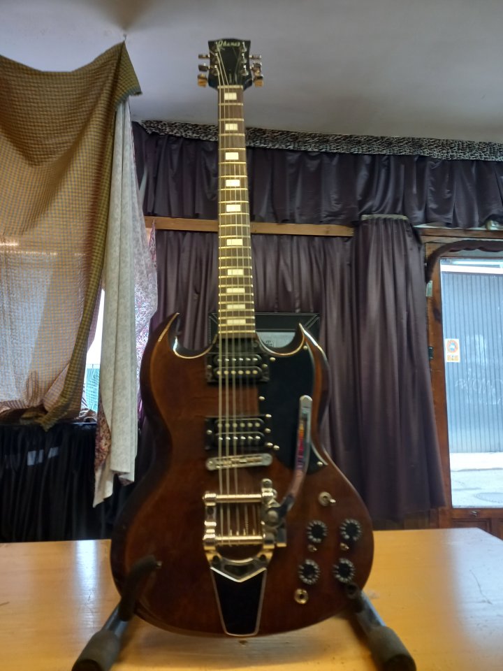 Ibanez sg 70 s